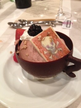 Deadly dessert at the Agathas